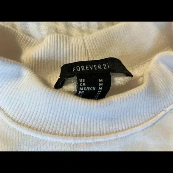 Forever 21 band tour crewneck sweatshirt white women’s size M high neck pullover - Picture 4 of 5